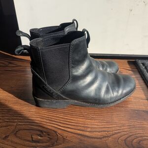Teva Ellery Chelsea Boots Waterproof 9.5